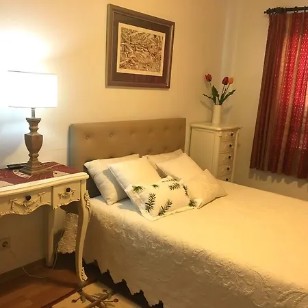 Sesimbra Beach House Alfarim